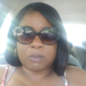 Meet your Posher, Tracey delicia